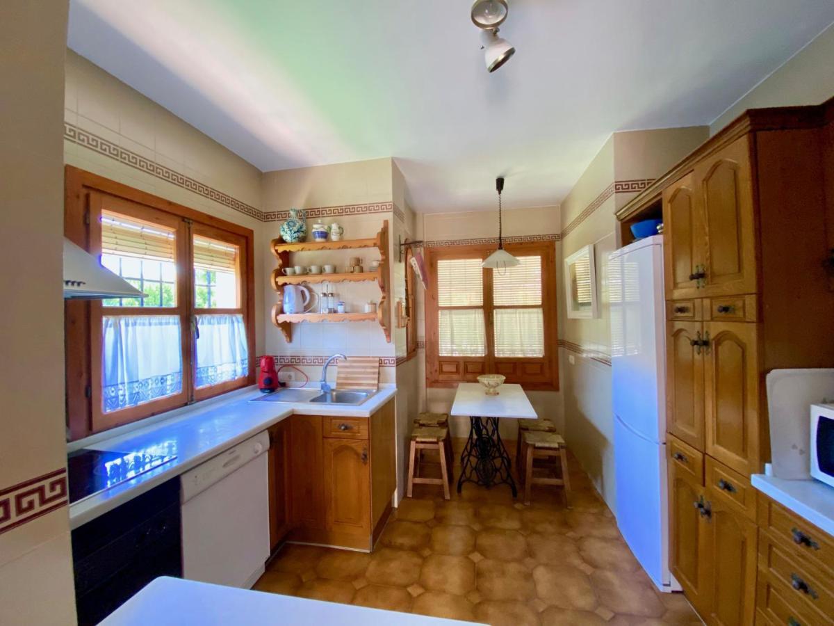 Precioso Chalet En Almunecar Junto Al Mar Con Garage Privado Extérieur photo